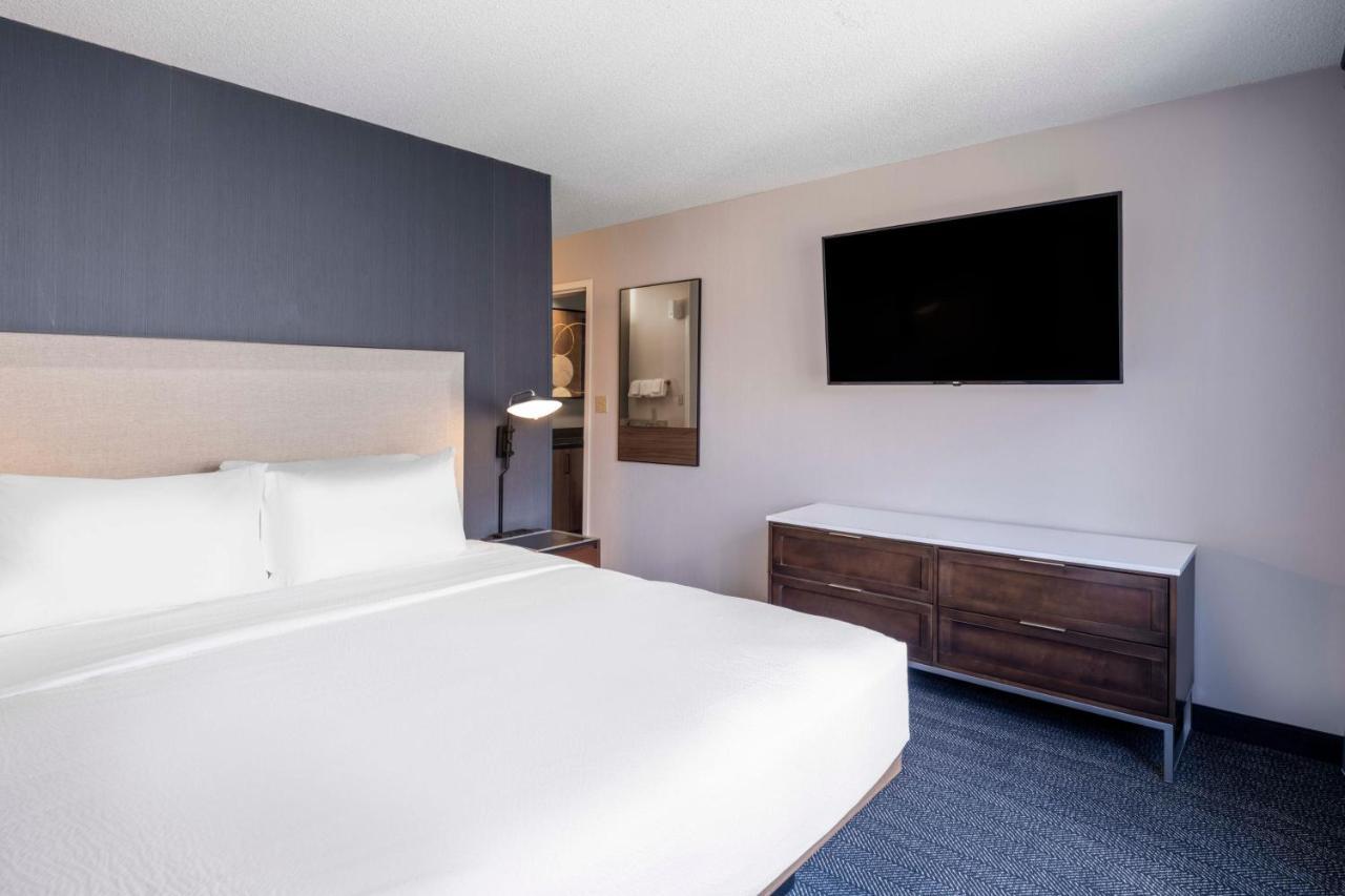 Courtyard Denver Southwest/Лейкуд Екстериор снимка