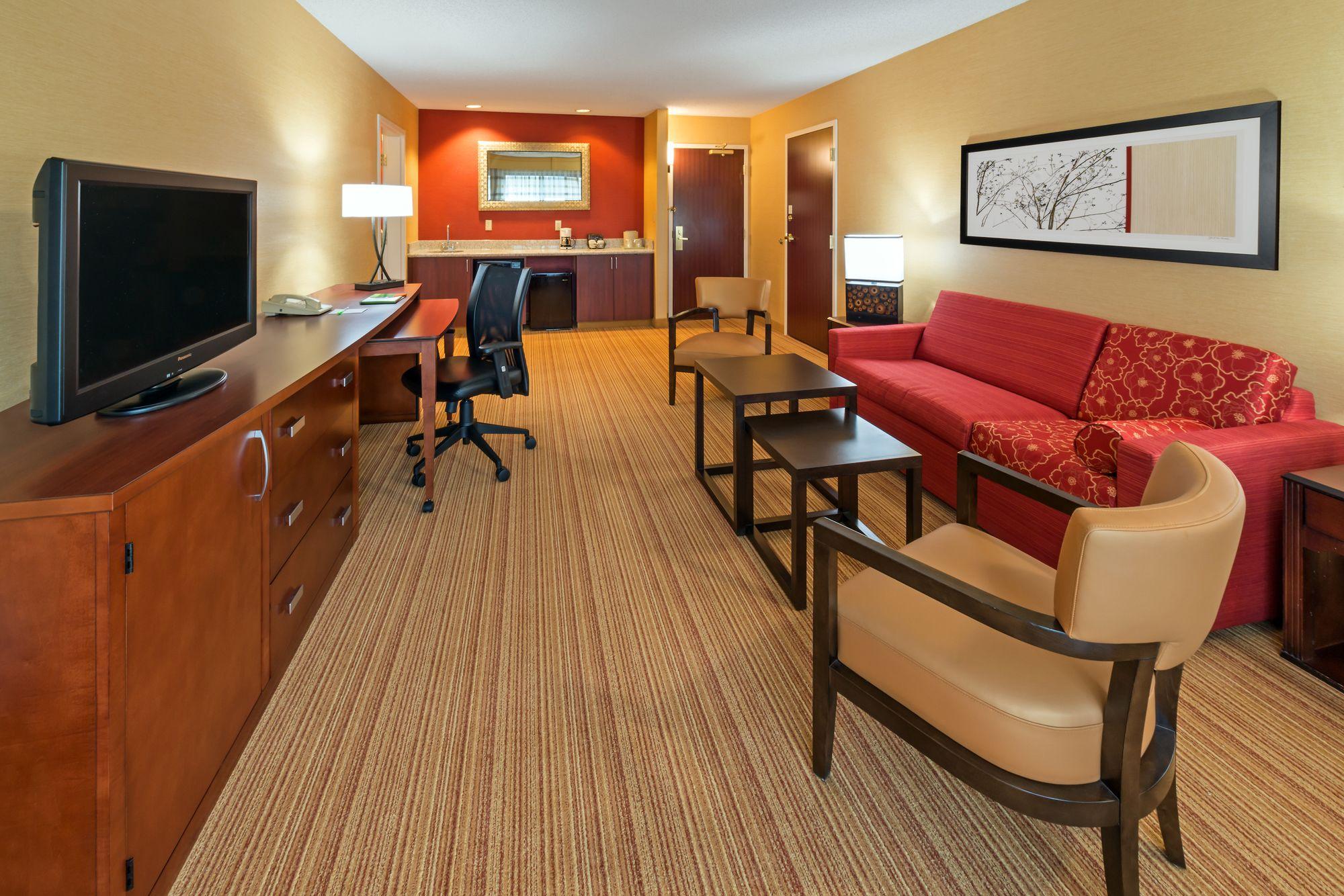 Courtyard Denver Southwest/Лейкуд Екстериор снимка